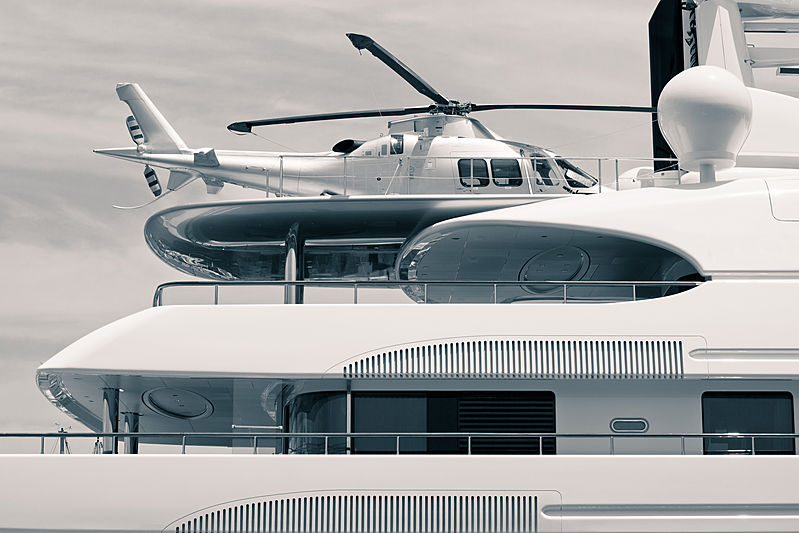 Helicoper onboard