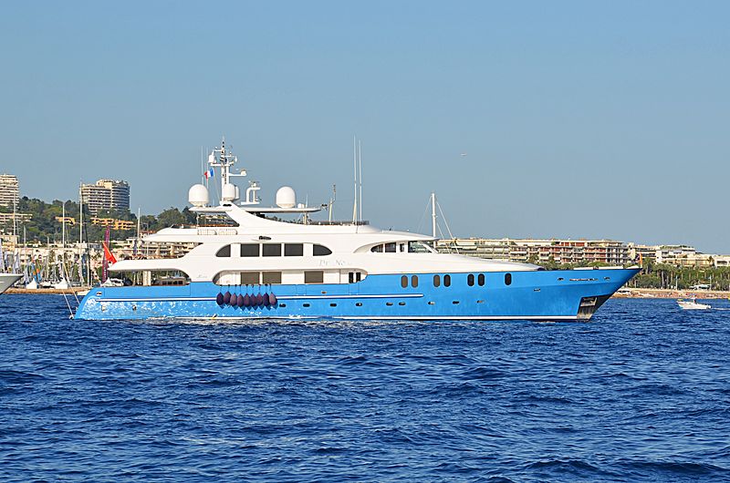 Dr. No No yacht anchored off Cannes