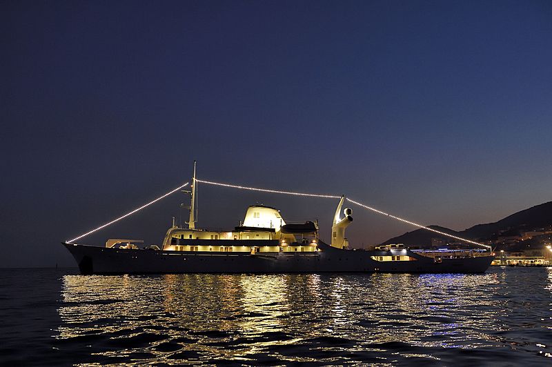 Christiana O yacht anchored