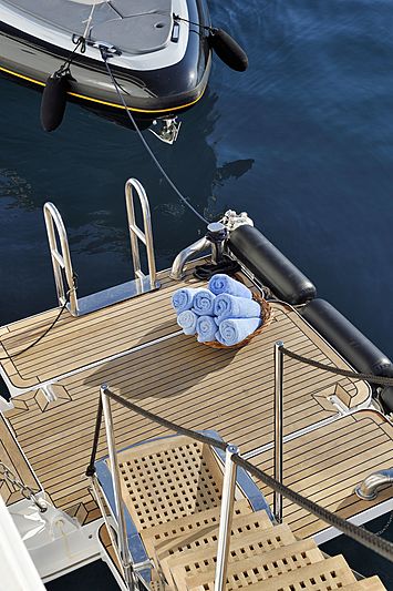 Christina O yacht deck