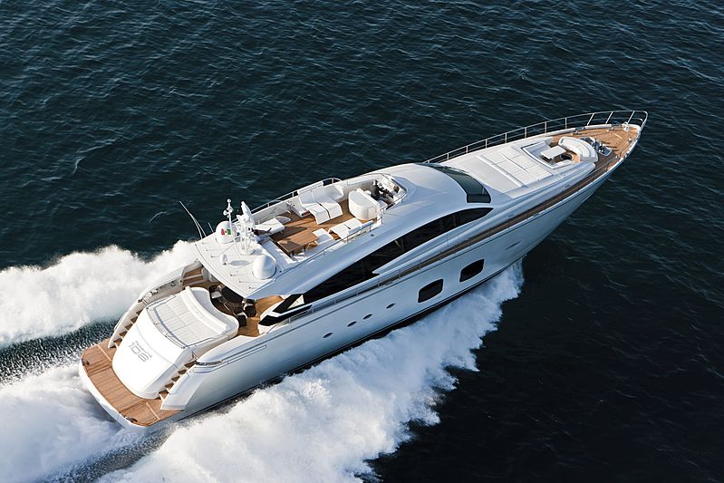 Le Caprice IV yacht