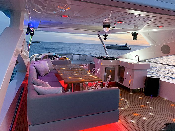 Li-Jor yacht flybridge at night