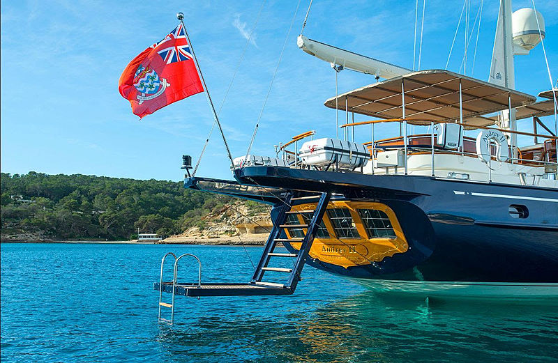 Audrey II yacht stern