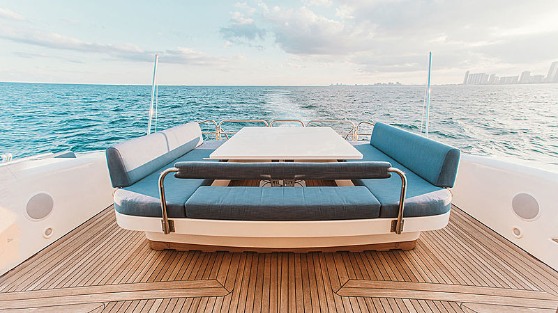 Dash yacht aft deck