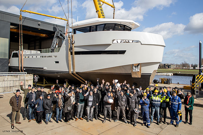 Lynx YXT 24 Evolution yacht Roe Shadow launch in Nijkerk