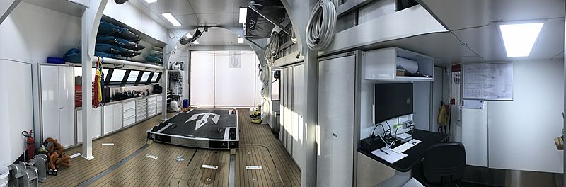 Umbra yacht garage
