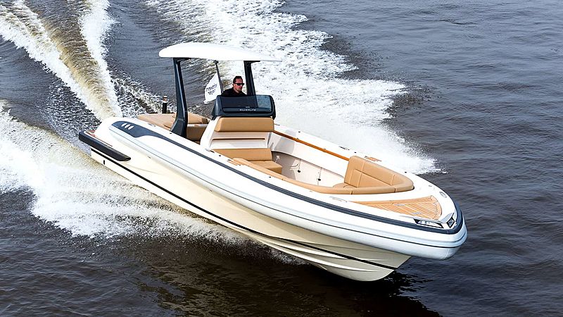 Semi Custom D-RIB 9.25M tender exterior