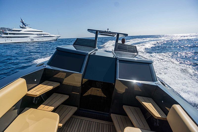 Xtenders 9.7M Limousine tender exterior