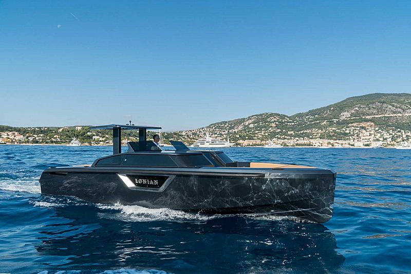 XTENDERS 9.7M LIMOUSINE tender Xtenders