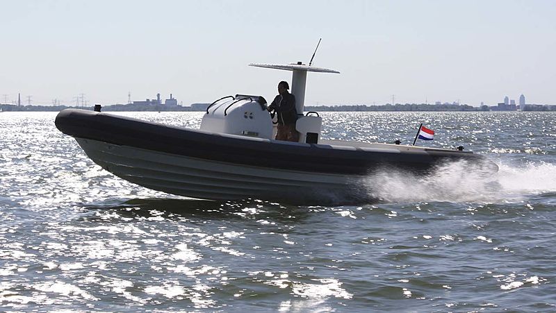 Xtenders 10.0M Main Tender cruising