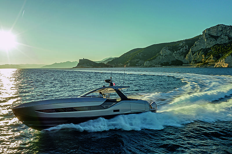 Azimut Verve 47 yacht tender
