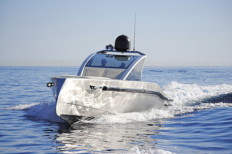 Maori 52ft tender cruising