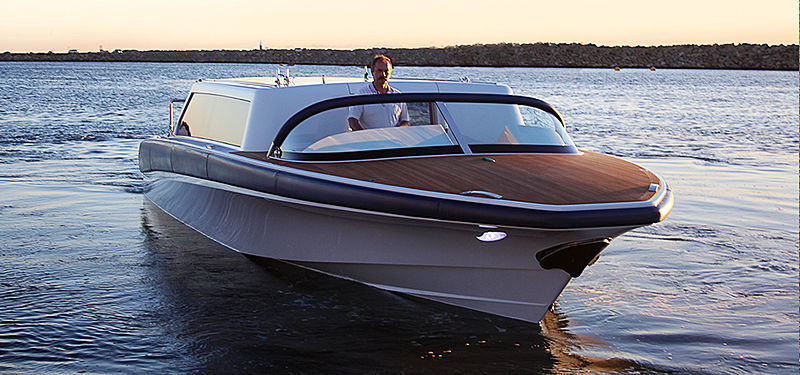 Vikal Limousine 11.5M tender