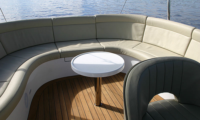 Vikal Open Tender 11.3M tender exterior
