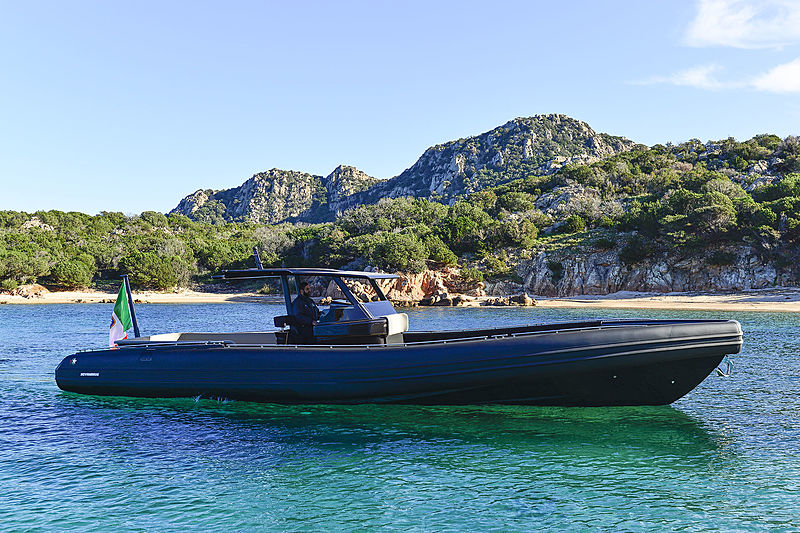 NOVAMARINE BLACK SHIVER 120 tender Nova Marine