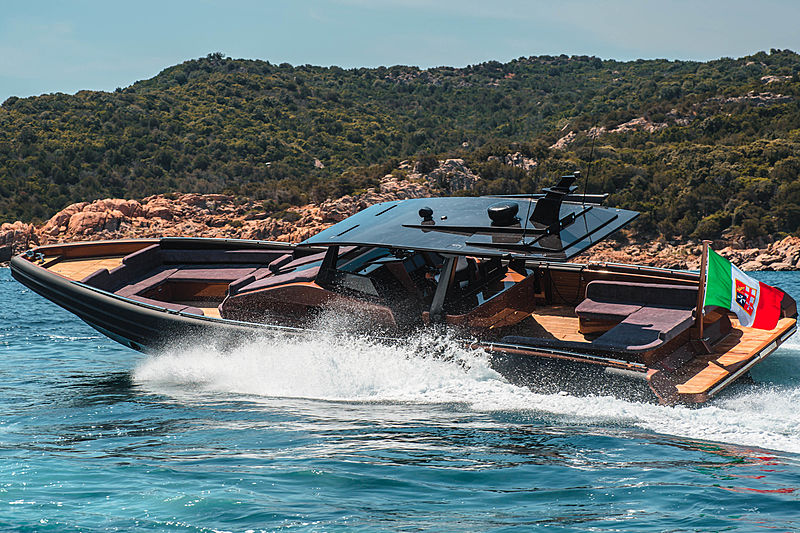 NOVAMARINE BLACK SHIVER 160 tender Nova Marine