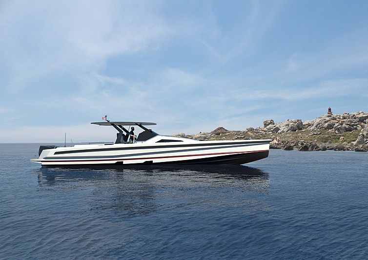 Chaser 500CC tender exterior
