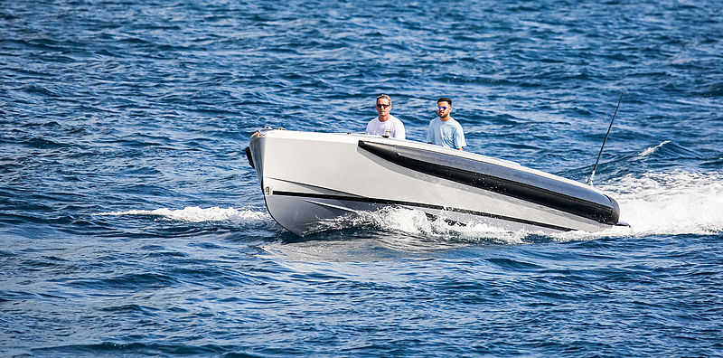 COCKWELLS 7M SPORT tender Cockwells