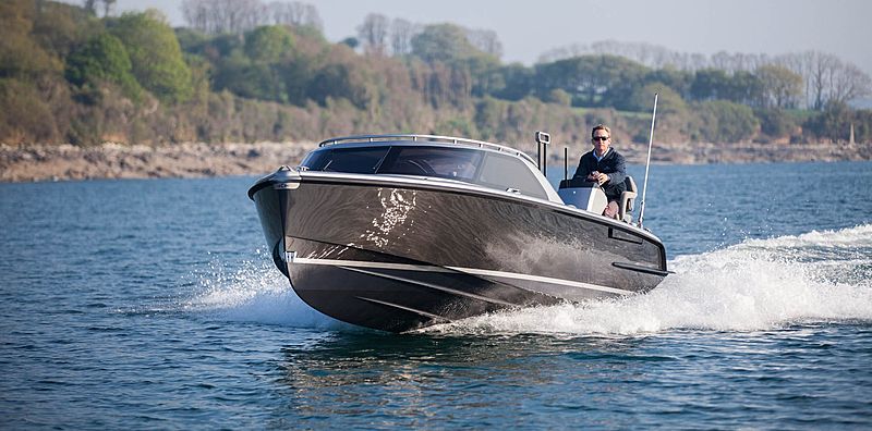 Cockwells 7M Limousine tender exterior