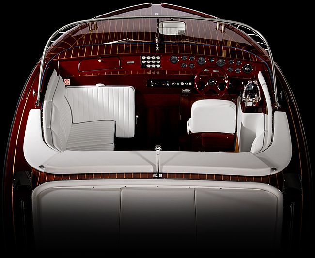 Boesch 750 Portofino tender exterior