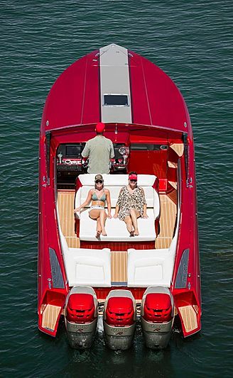 Nor-Tech 360 Monte Carlo Flyer tender exterior
