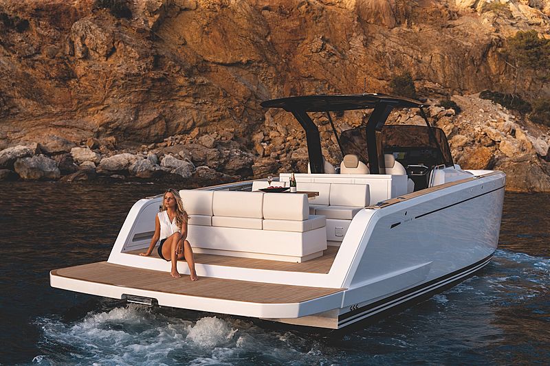 PARDO 38 tender Pardo Yachts