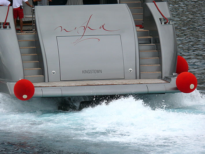 Nina J yacht waterjets