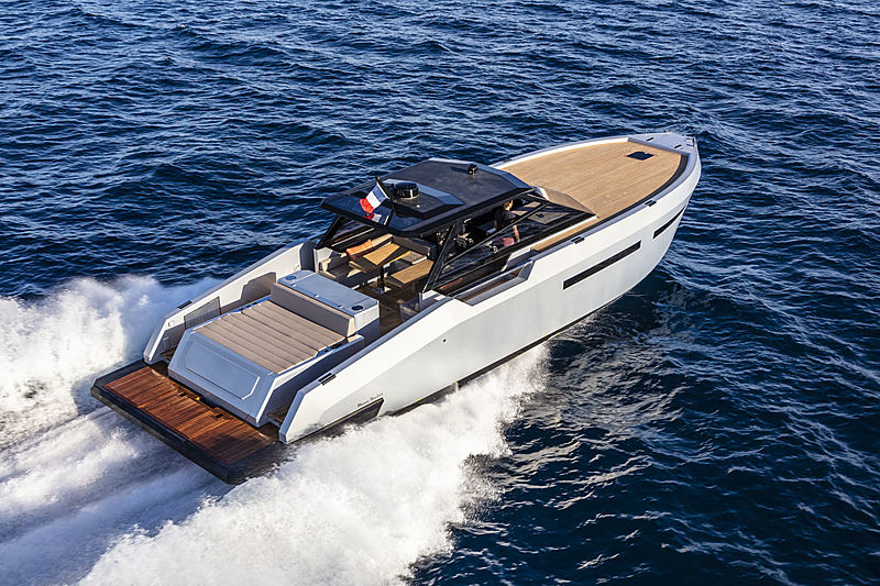 MAZU 52 tender Mazu Yachts