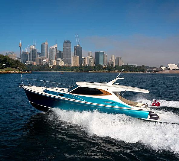 Whitehaven Harbour Classic 40 tender exterior