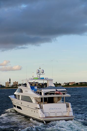Catera yacht cruising