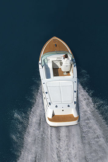 Comitti Venezia 22 tender exterior