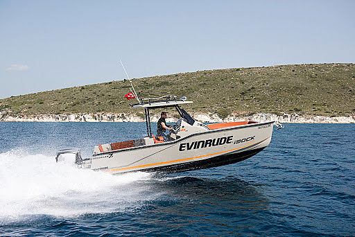 DROMEAS D28 CC tender Dromeas Yachts