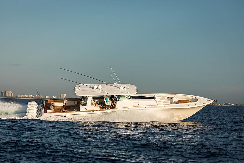 HCB ESTRELLA tender HCB Yachts