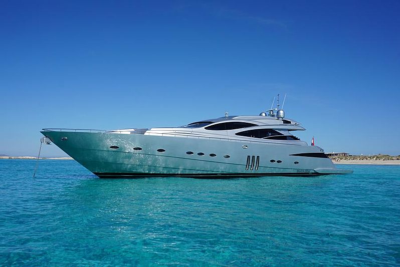 Pershing 90 yacht Sensation