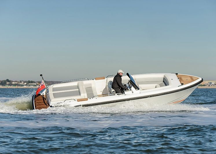 Compass Open Tender 7.5M