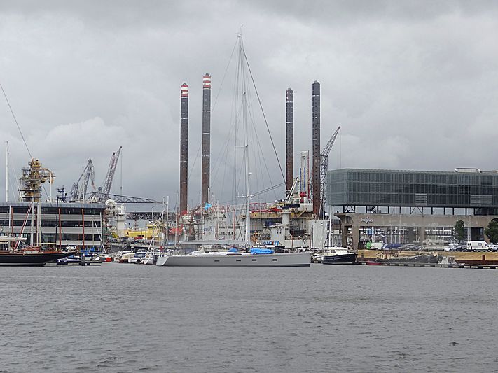 Aragon yacht in Amsterdam Noord marina