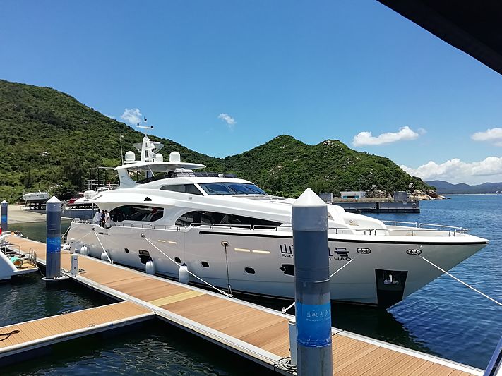 Heysea yacht Asteria 108/09