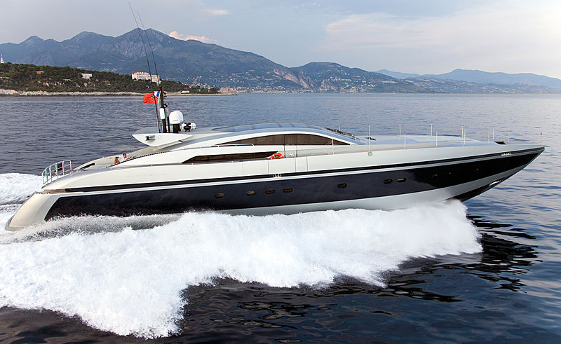 High Roller yacht cruising