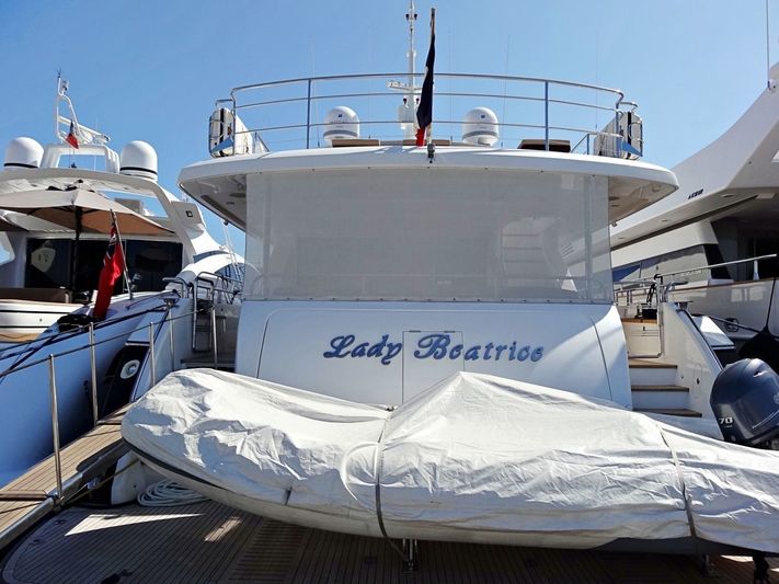 Lady Beatrice in Golfe Juan