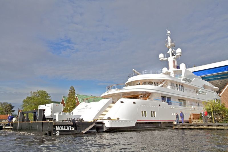 Hampshire II launch at Feadship Royal Van Lent