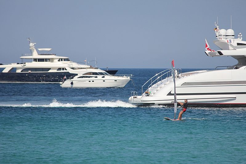 Destination of the month spectacular sailing in the South of France