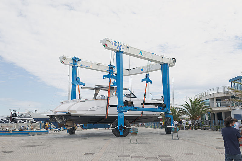 Franchini Mia 63 tender