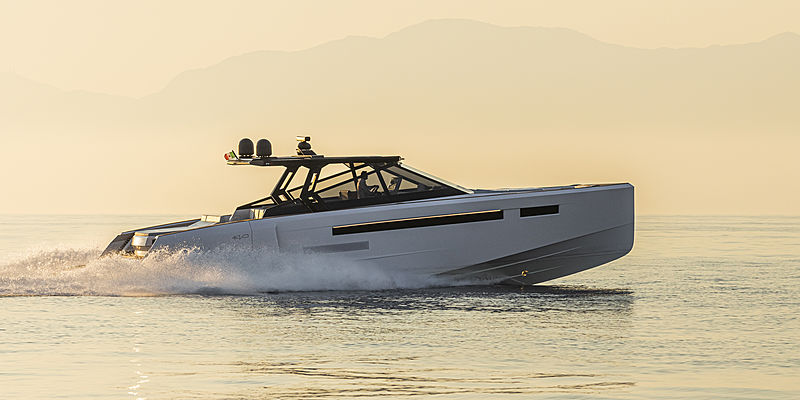 EVO R6 tender Evo Yachts
