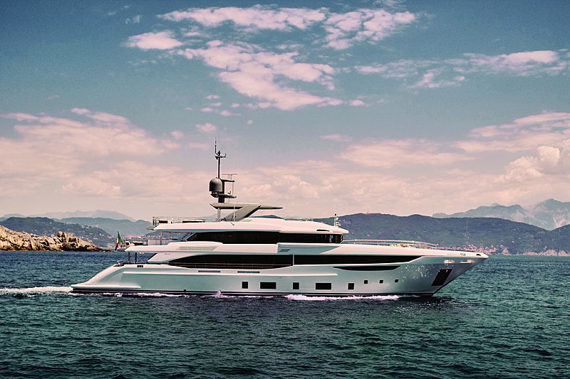 INK yacht Benetti