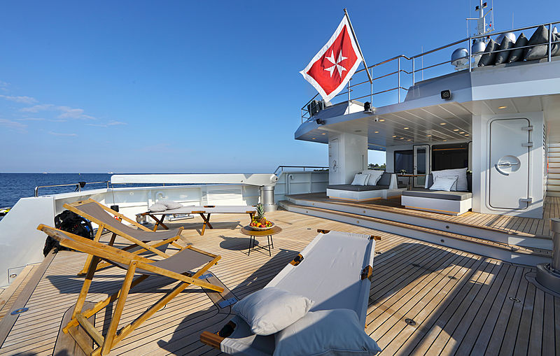 Siempre yacht aft deck