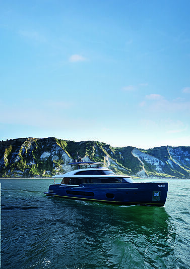 Azimut Grande Magellano 25/01 yacht exterior