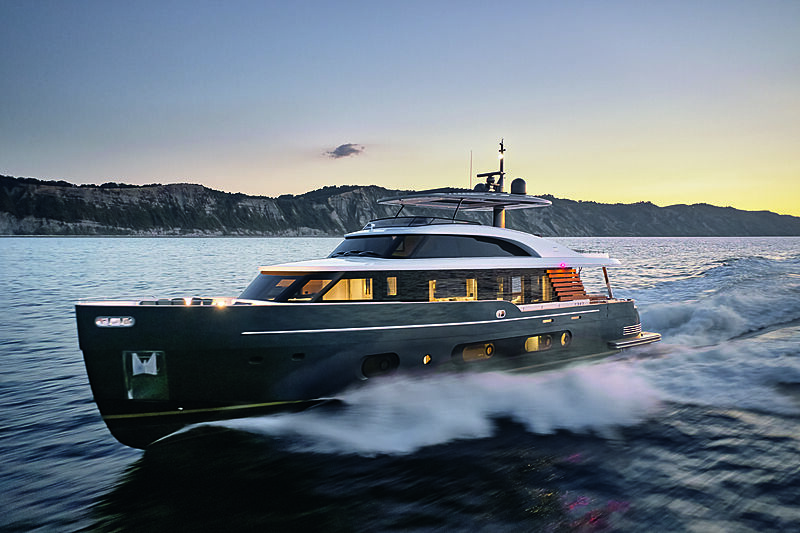 Azimut Grande Magellano 25/01 yacht exterior