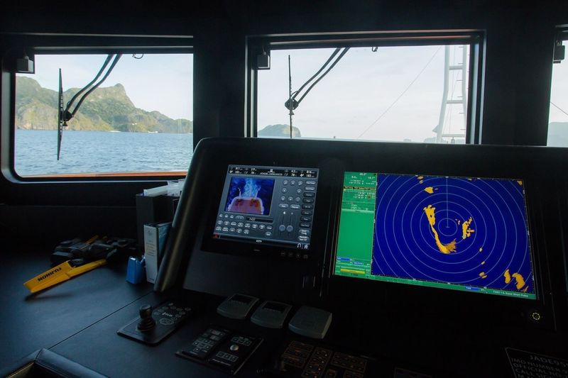 Jade 959 wheelhouse