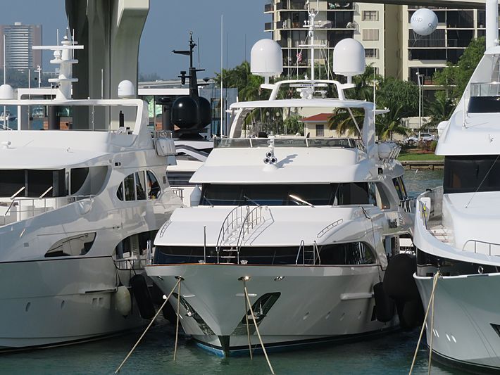 Namaste yacht at Miami Yacht Show 2020
