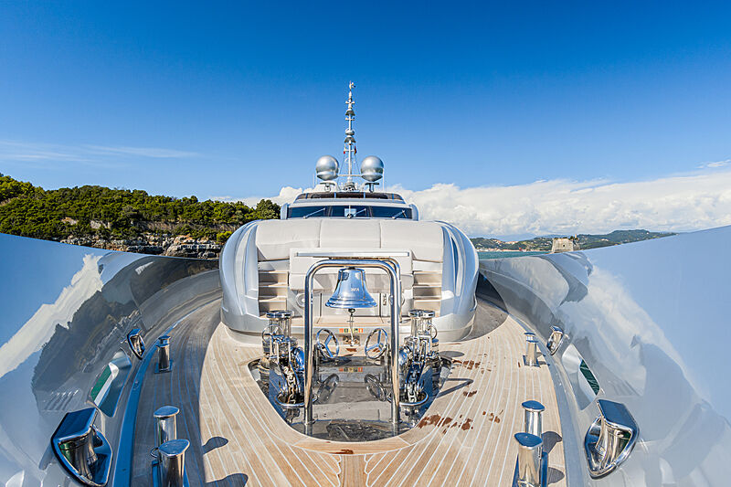 Siver Wind yacht deck